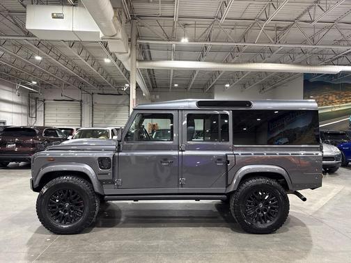 1995 Land Rover Defender 110 Kahn Wide Body Kit Custom 150K+ build