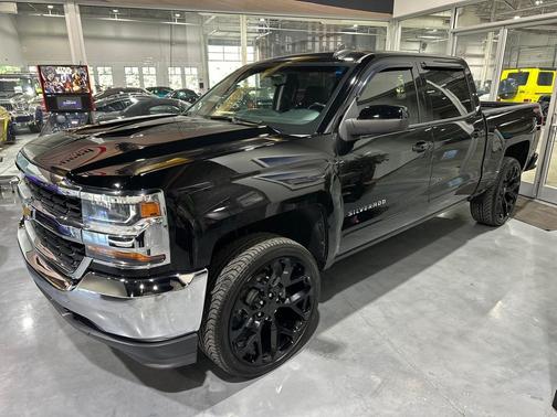 Black 2017 Chevrolet Silverado 1500 1LT
