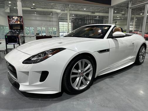 Polaris White 2017 Jaguar F-TYPE S