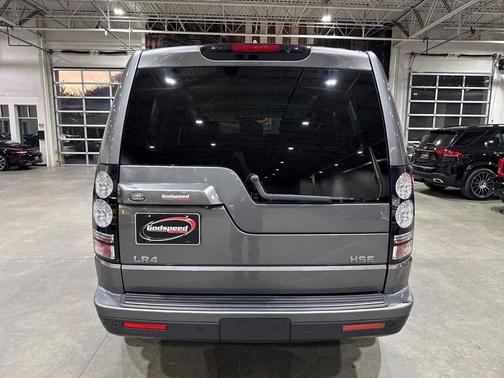 2016 Land Rover LR4 Base