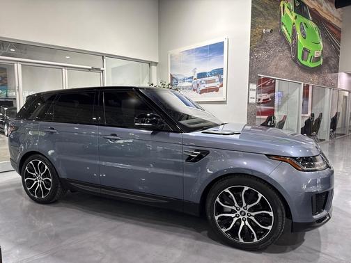 Byron Blue Metallic 2018 Land Rover Range Rover Sport SE