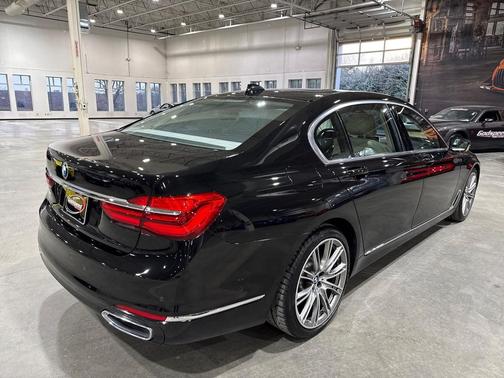 2017 BMW 740 Executive / Driver Assistance Plus 2 Pkg $95K MSRP