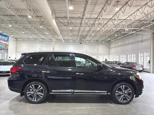 2020 Nissan Pathfinder Platinum 4WD