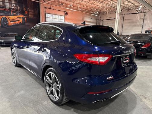 2017 Maserati Levante Base
