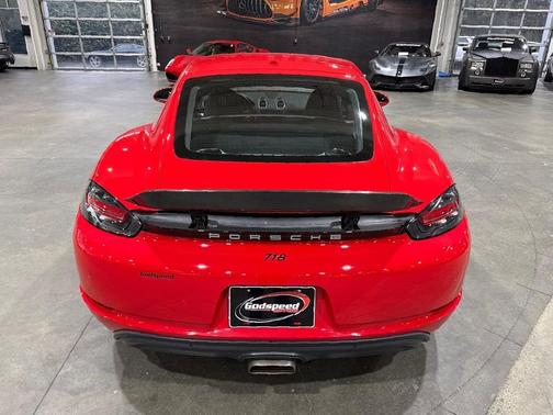 2017 Porsche 718 Cayman T