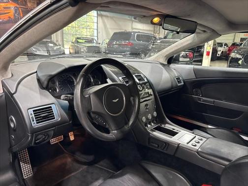 2006 Aston Martin DB9 Volante