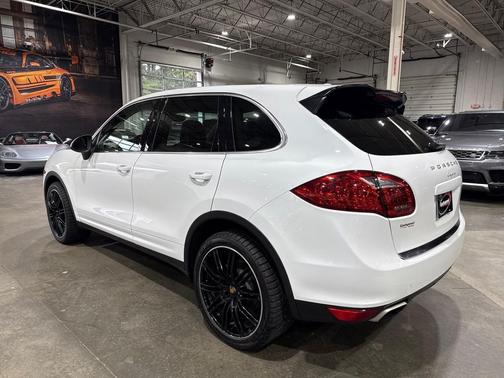 2012 Porsche Cayenne $56K MSRP