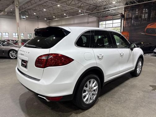 2012 Porsche Cayenne $56K MSRP