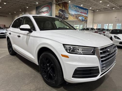 2019 Audi Q5 45 Premium