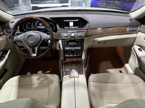 Polar White 2014 Mercedes-Benz E-Class 4MATIC