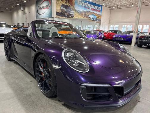 2019 Porsche 911 Carrera GTS
