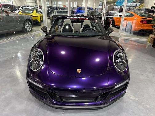 2019 Porsche 911 Carrera GTS
