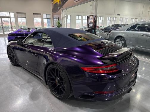 2019 Porsche 911 Carrera GTS