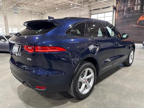2019 Jaguar F-PACE 25t Premium