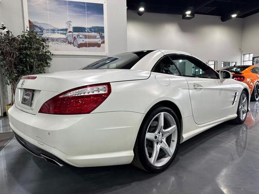 2013 Mercedes-Benz SL-Class Premium PKG $119K