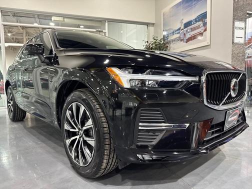 2023 Volvo XC60 B5 Core