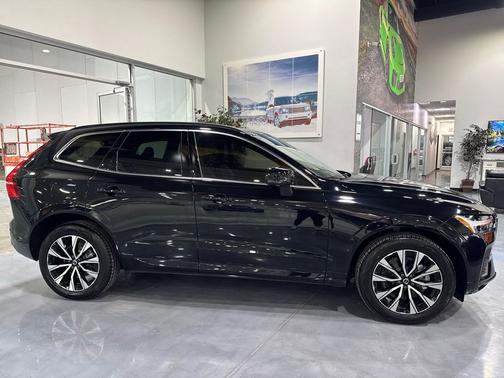 2023 Volvo XC60 B5 Core
