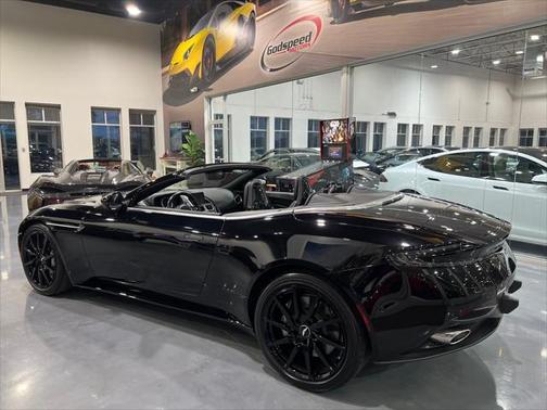 2021 Aston Martin DB11 Shadow Edition Volante