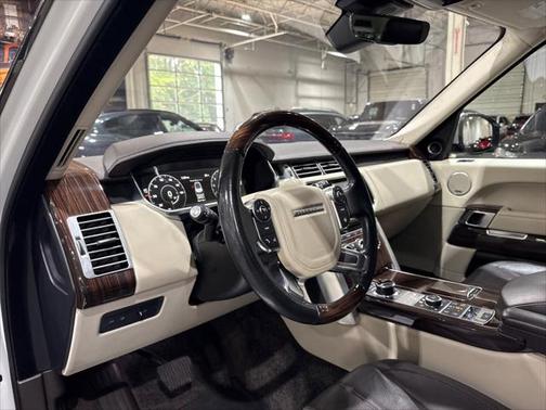 2017 Land Rover Range Rover 3.0L Supercharged HSE