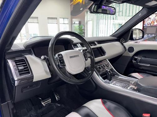 2015 Land Rover Range Rover Sport Supercharged SVR