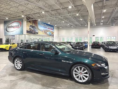 2017 Jaguar XJ XJ R-Sport
