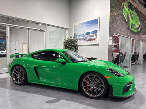 Python Green 2022 Porsche 718 Cayman GT4
