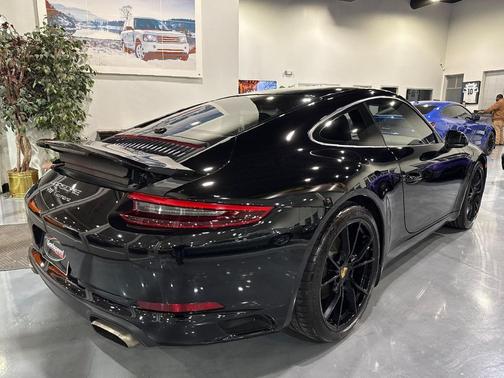 2018 Porsche 911 Carrera T