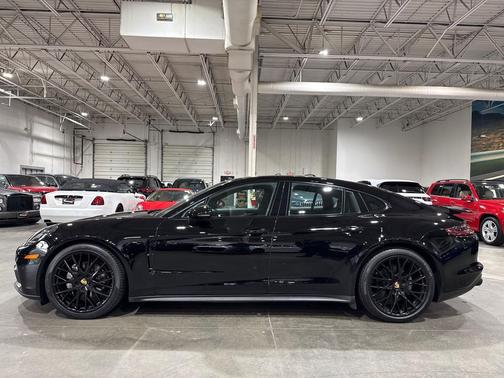 2018 Porsche Panamera Premium Pkg Plus $99K MSRP