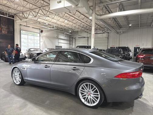 2017 Jaguar XF 20d Prestige