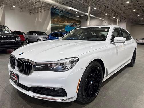 2018 BMW 740 xDrive