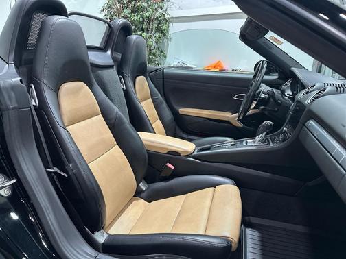 Black 2018 Porsche 718 Boxster Premium PKG $69K MSRP