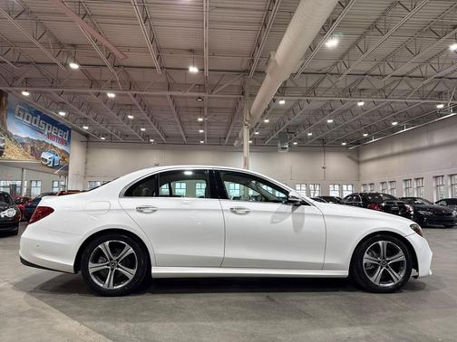 2018 Mercedes-Benz E-Class Premium & Sport Pkg $59K MSRP