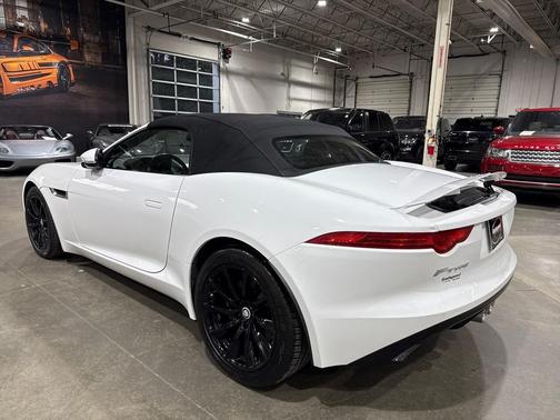 2017 Jaguar F-TYPE Premium