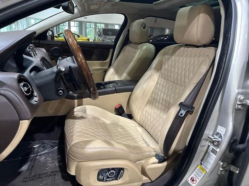 Ingot 2017 Jaguar XJ XJL Portfolio