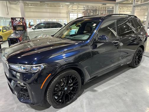 Jet Black 2019 BMW X7 xDrive50i