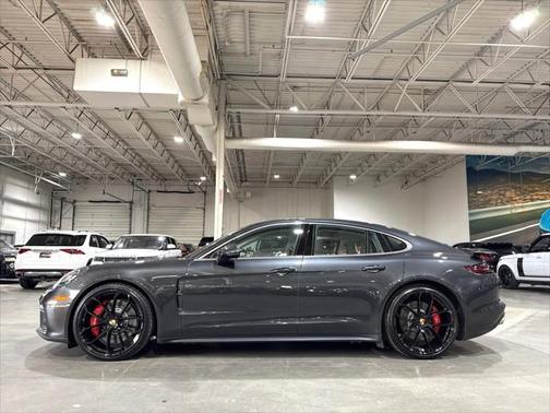 2017 Porsche Panamera Turbo