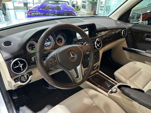 Polar White 2015 Mercedes-Benz GLK-Class GLK 350 4MATIC
