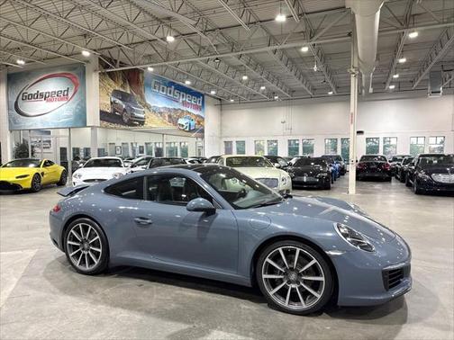 2018 Porsche 911 Carrera