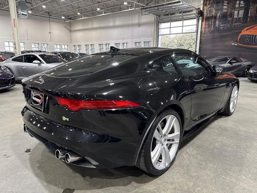 2015 Jaguar F-TYPE R