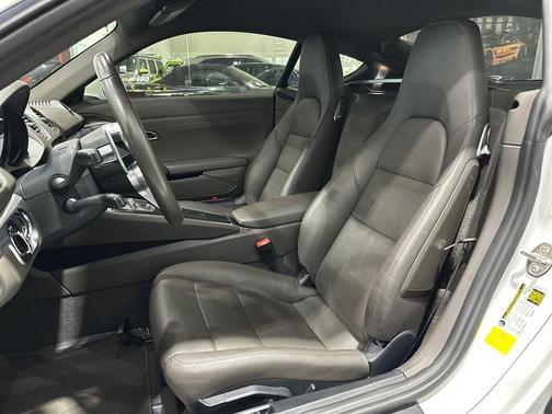 Agate Grey Metallic 2018 Porsche 718 Cayman Cayman