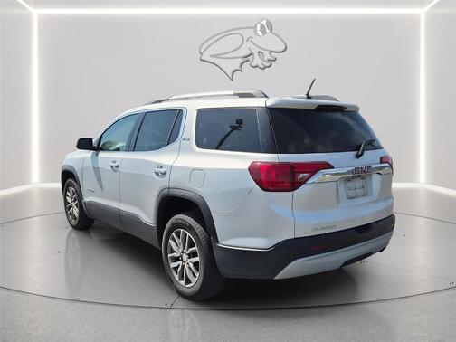Quicksilver Metallic 2018 GMC Acadia SLE-2
