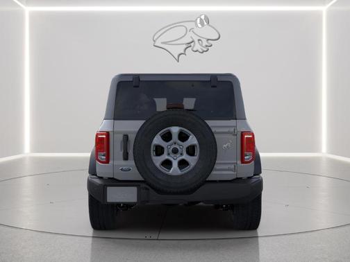 Avalanche Gray 2026 Ford Bronco Big Bend
