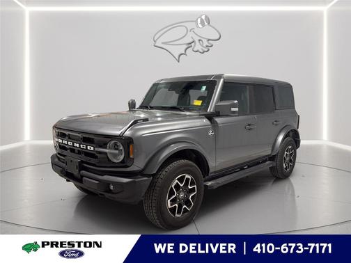 Carbonized Gray 2023 Ford Bronco Outer Banks