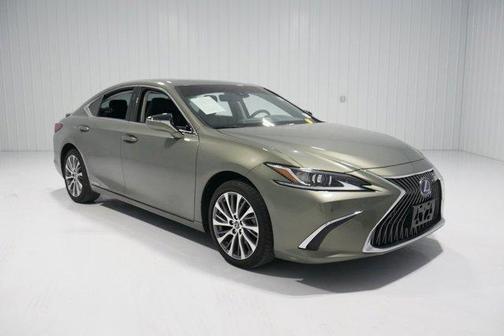 2021 Lexus ES 300h