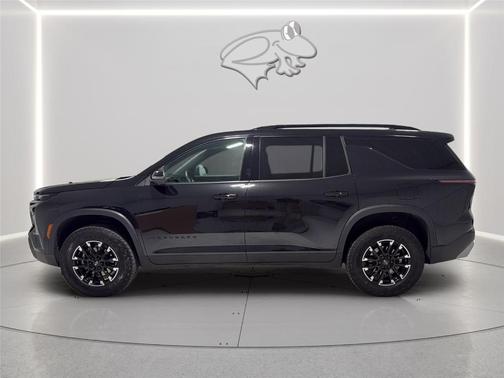 Mosaic Black Metallic 2025 Chevrolet Traverse Z71