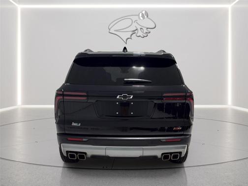 Mosaic Black Metallic 2025 Chevrolet Traverse Z71