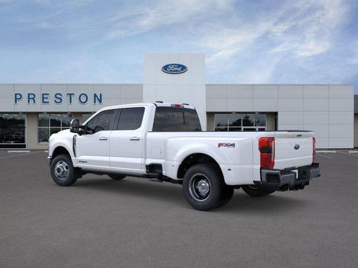 2025 Ford F-350 Lariat Super Duty