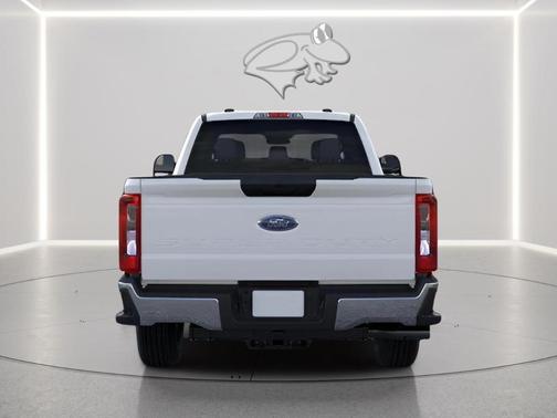 Agate Black 2026 Ford F-350 XL