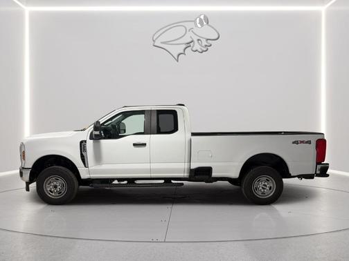 Oxford White 2026 Ford F-250 XL