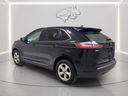 Agate Black 2021 Ford Edge SE